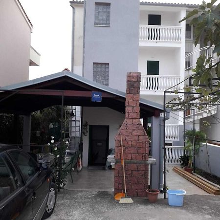 Apartments Selma Biograd Na Moru Exterior foto