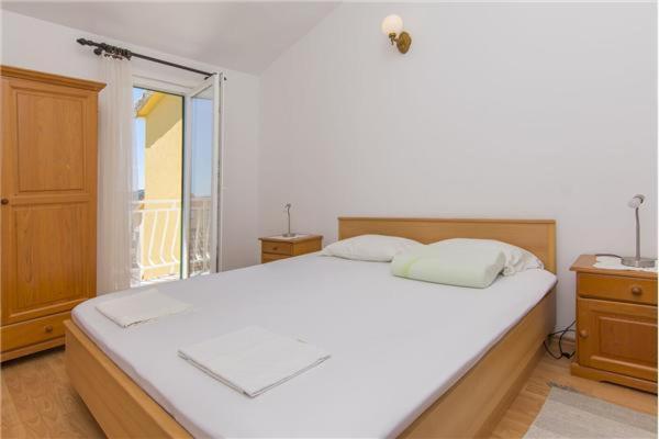 Apartments Selma Biograd Na Moru Exterior foto